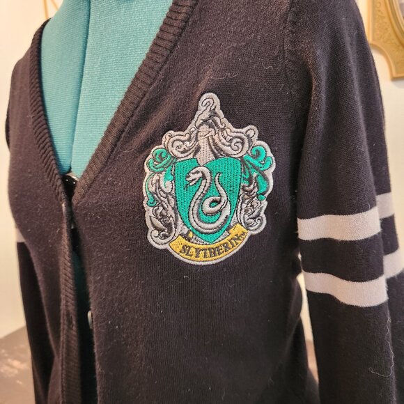 Slytherin Harry Potter Button Up Cardigan - Picture 2 of 2